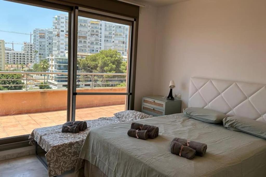 דירות טורמולינוס Atico Puerto Marina 2 Hab Con Piscina, 500M De La Plata מראה חיצוני תמונה